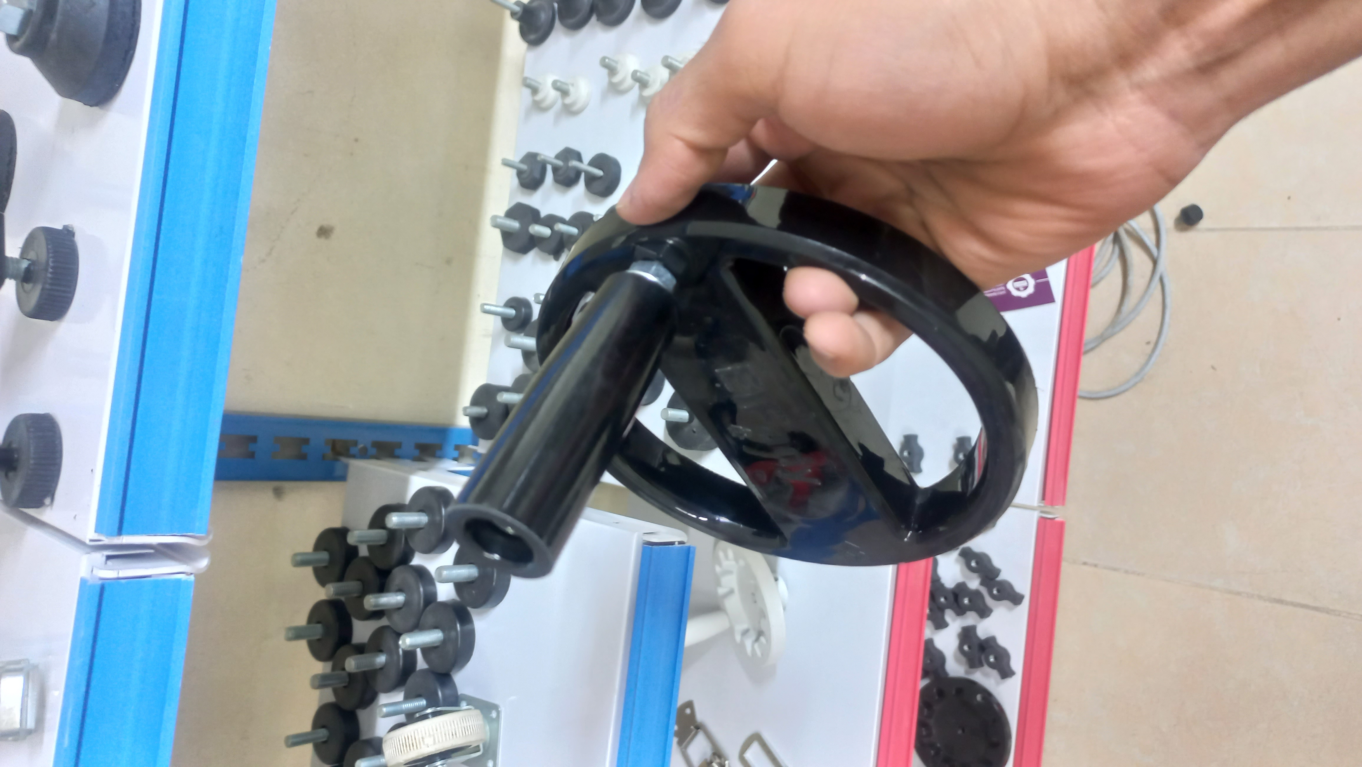 طارة بلاستيك قطر ٢٠سم